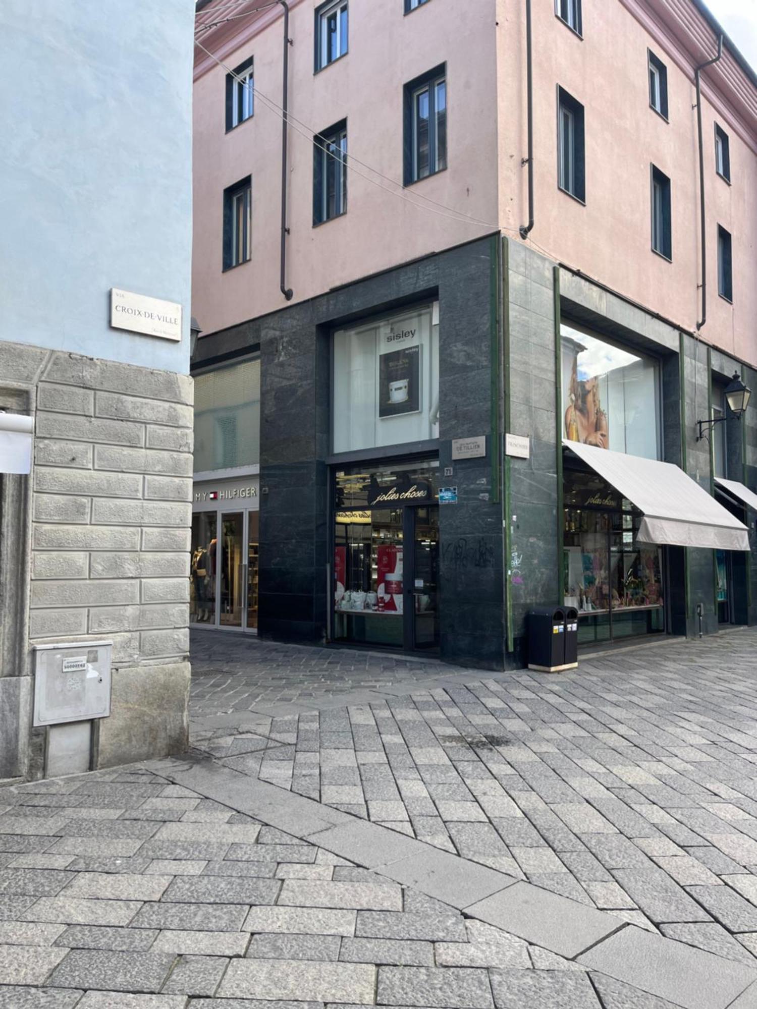 Game,Set And Love -Loft Nel Cuore Di Aoste Extérieur photo