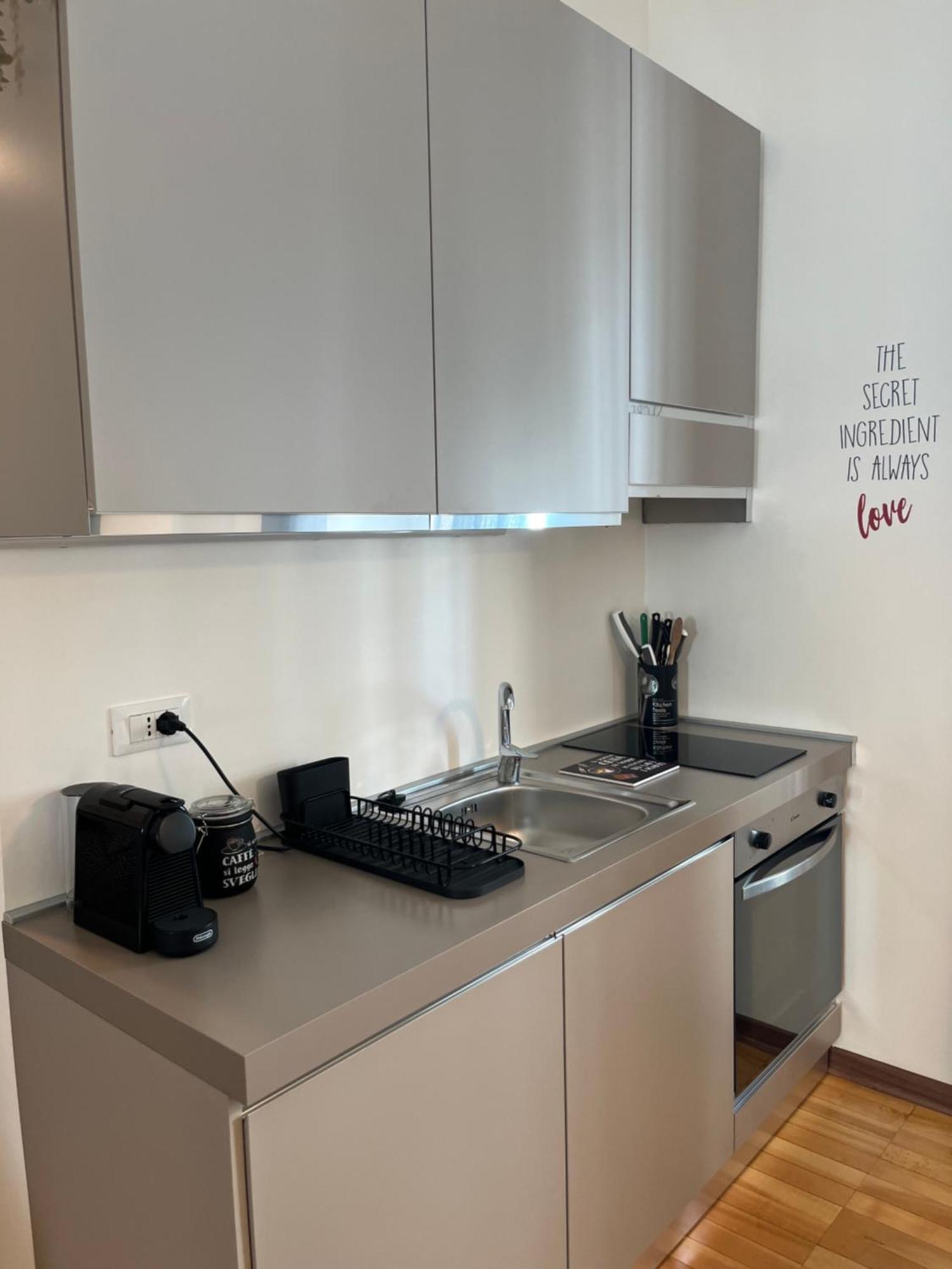 Game,Set And Love -Loft Nel Cuore Di Aoste Extérieur photo